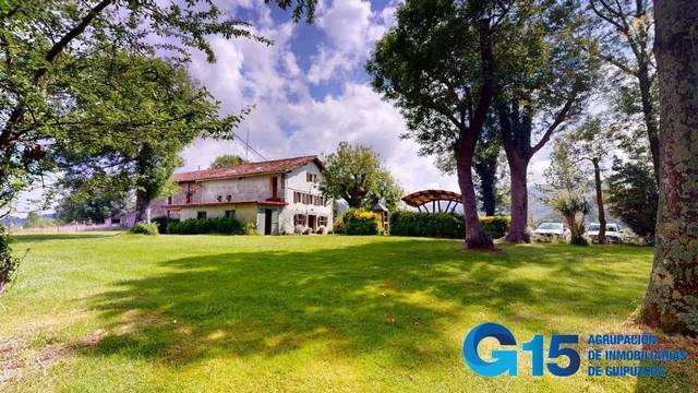Finca rústica en Venta en Ereñotzu Auzoa en Hernani