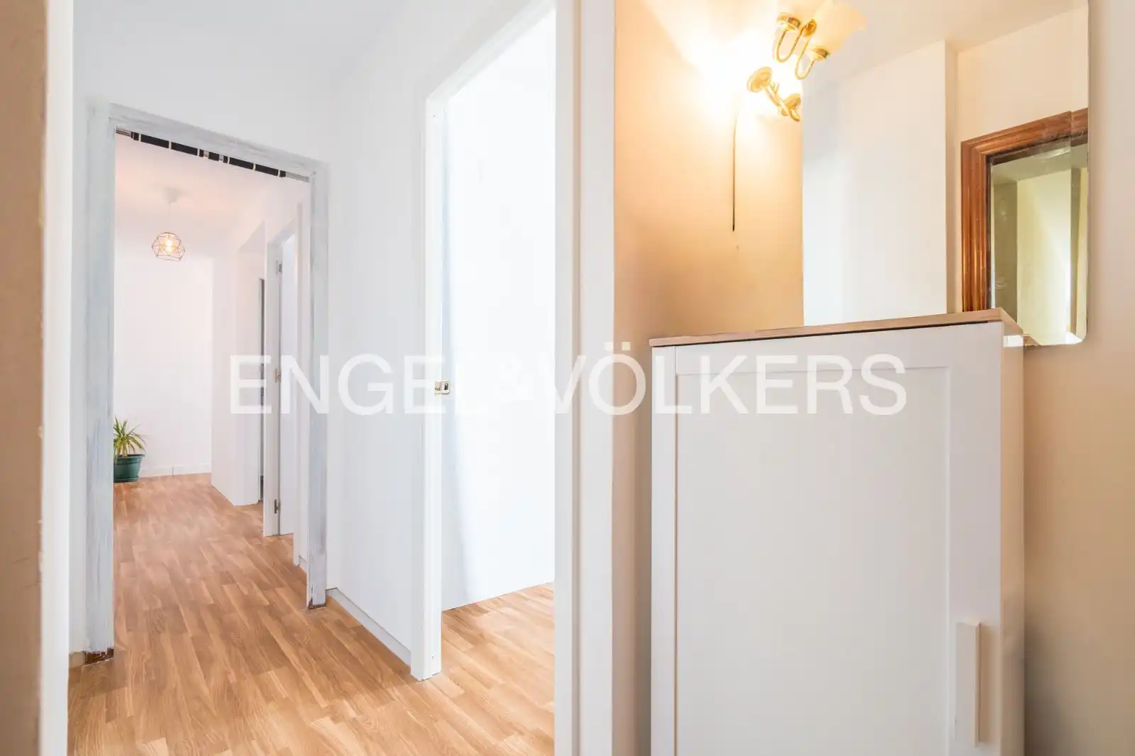 Flat for rent in Sagunto / Sagunt  with Air Conditioner, Heating and Parquet flooring
