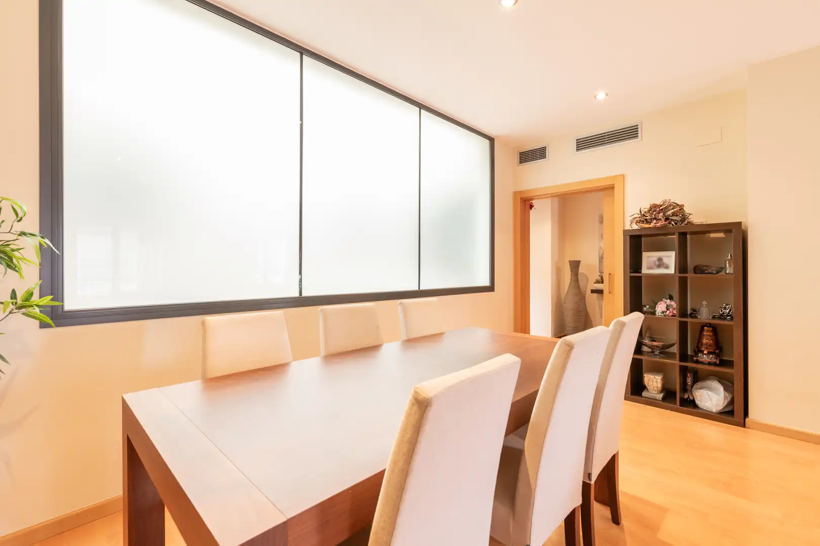 Dining room of Attic for sale in Sant Cugat del Vallès  with Air Conditioner, Heating and Parquet flooring