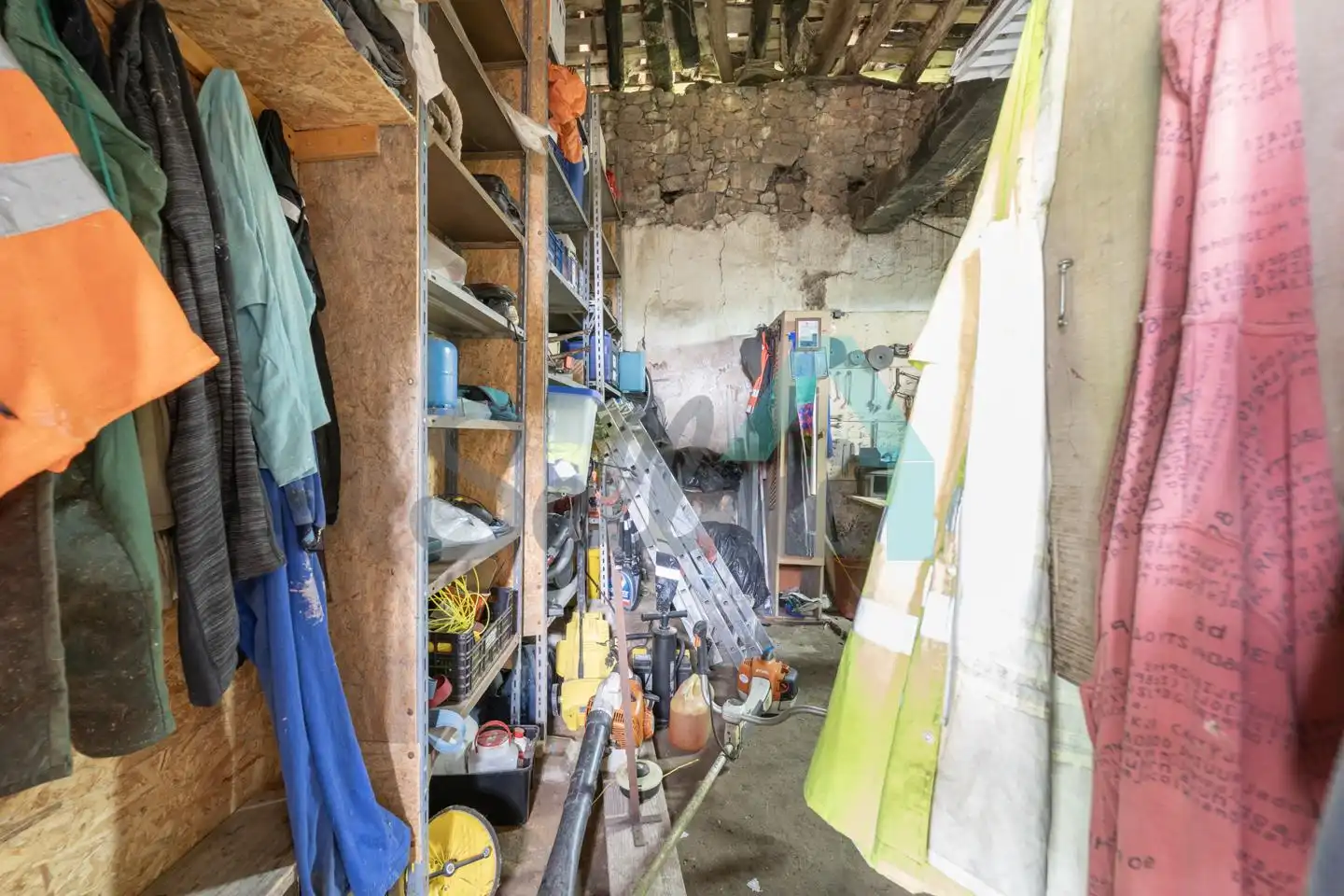 Einfamilien-Reihenhaus zum Verkauf in Carreño mit Heizung, Privatgarten und Parkett