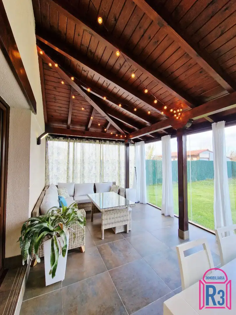 Terraza de Casa o chalet en venta en Villaquilambre con Calefacción