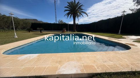 ESPECTACULAR CHALET A LA VENTA EN BARCHETA