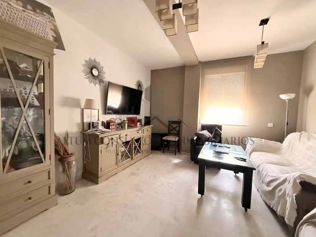 Sala d'estar de Pis en venda en Alcalá de Guadaira