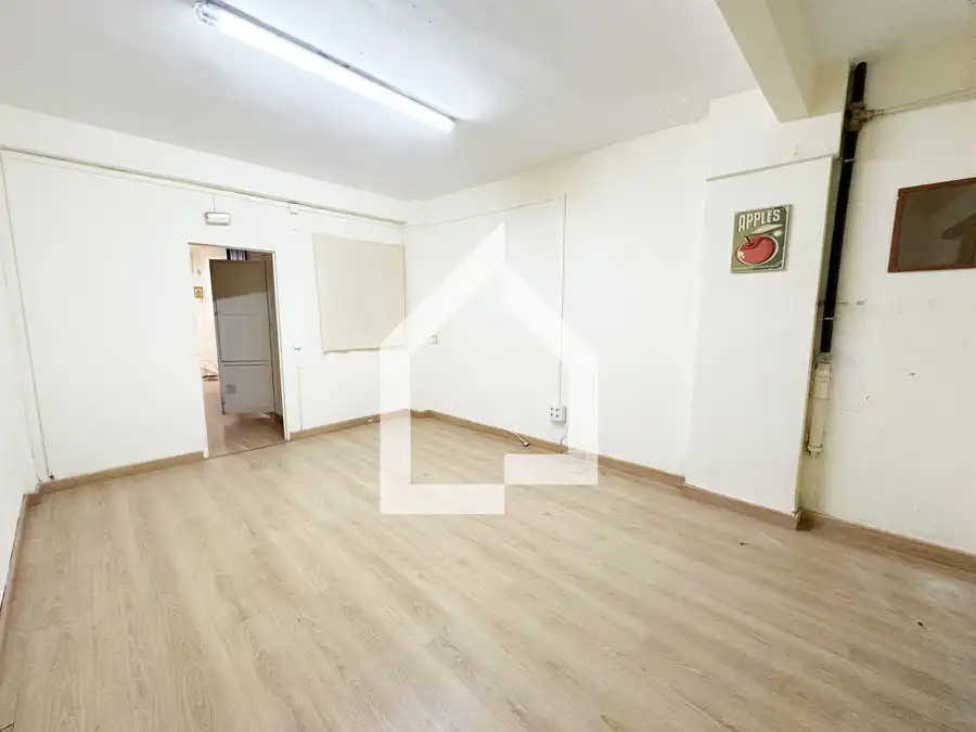Local en venta en San Vicente del Raspeig / Sant Vicent del Raspeig con Parquet
