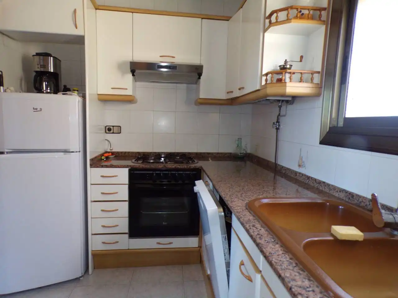 Cuina de Casa o xalet en venda en Tordera amb Calefacció, Jardí privat i Terrassa