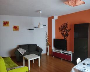 Living room of Flat to rent in Casarrubios del Monte  with Heating and Furnished