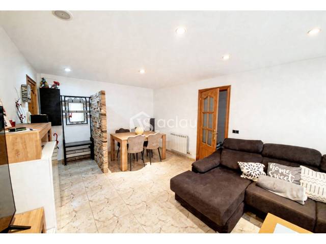 Piso en Venta en Olesa de Montserrat