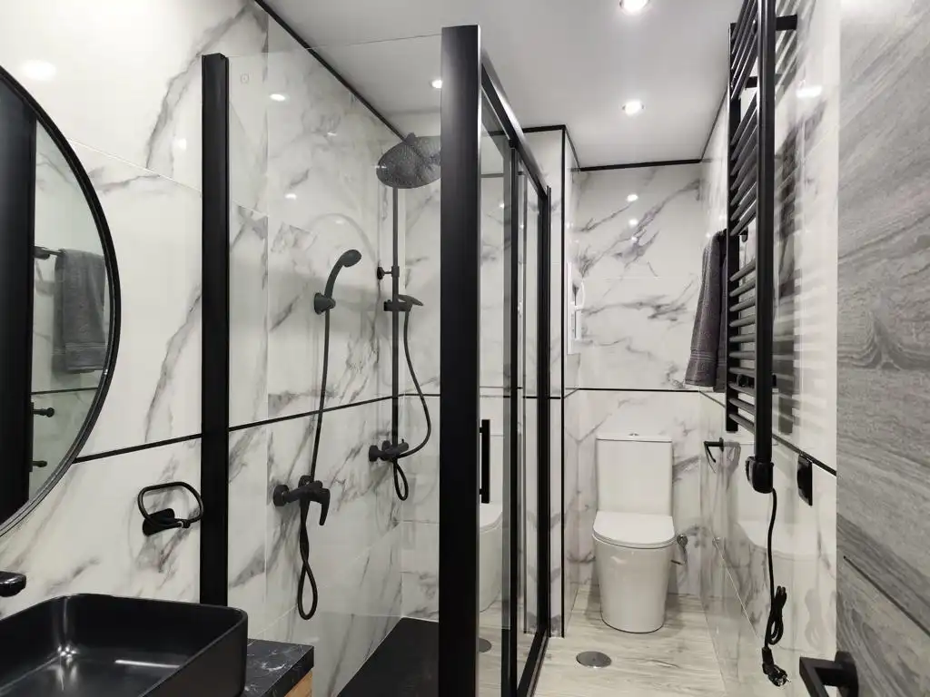 Bathroom of Apartments for sale in Benidorm  with Air Conditioner, Heating and Terrace