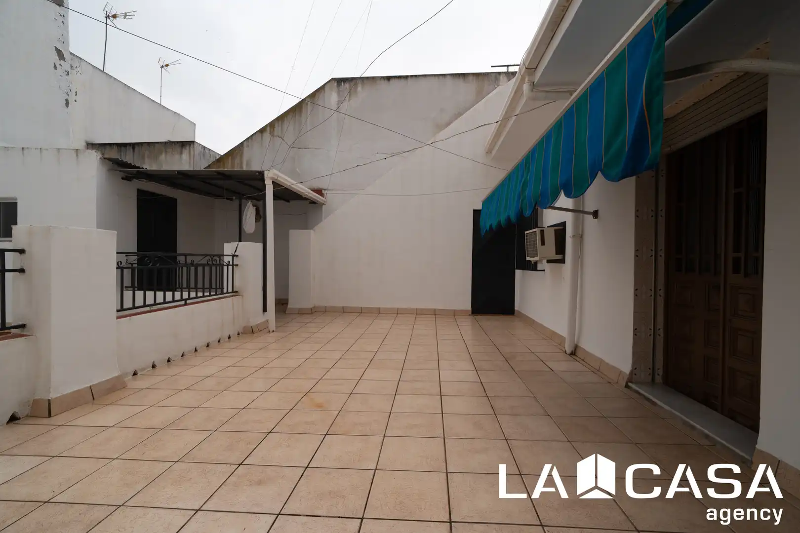 Terrassa de Casa o xalet en venda en Dos Hermanas