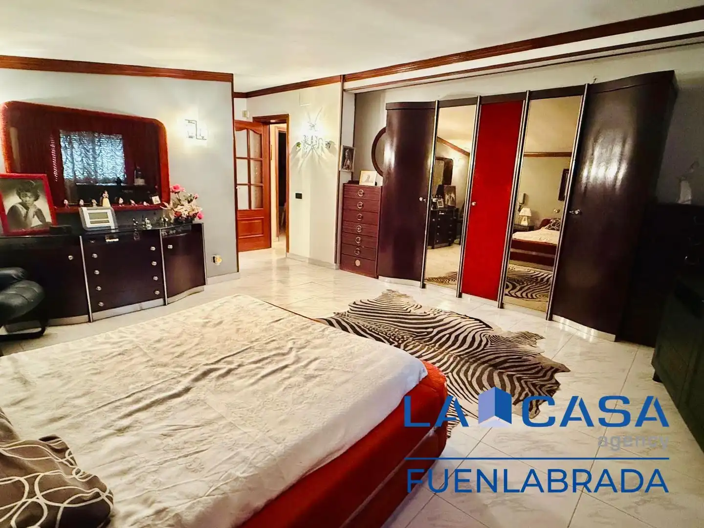 Industrial building for sale in Calle de la Laguna, imagen 9