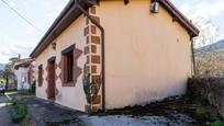 Exterior view of House or chalet for sale in Molledo