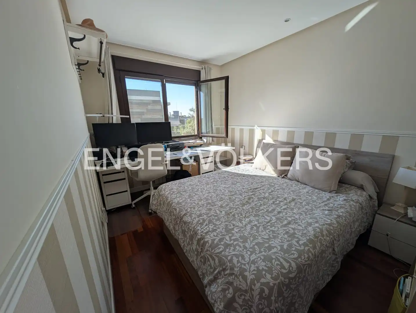 Bedroom of Flat for rent in Las Rozas de Madrid  with Air Conditioner, Heating and Private garden
