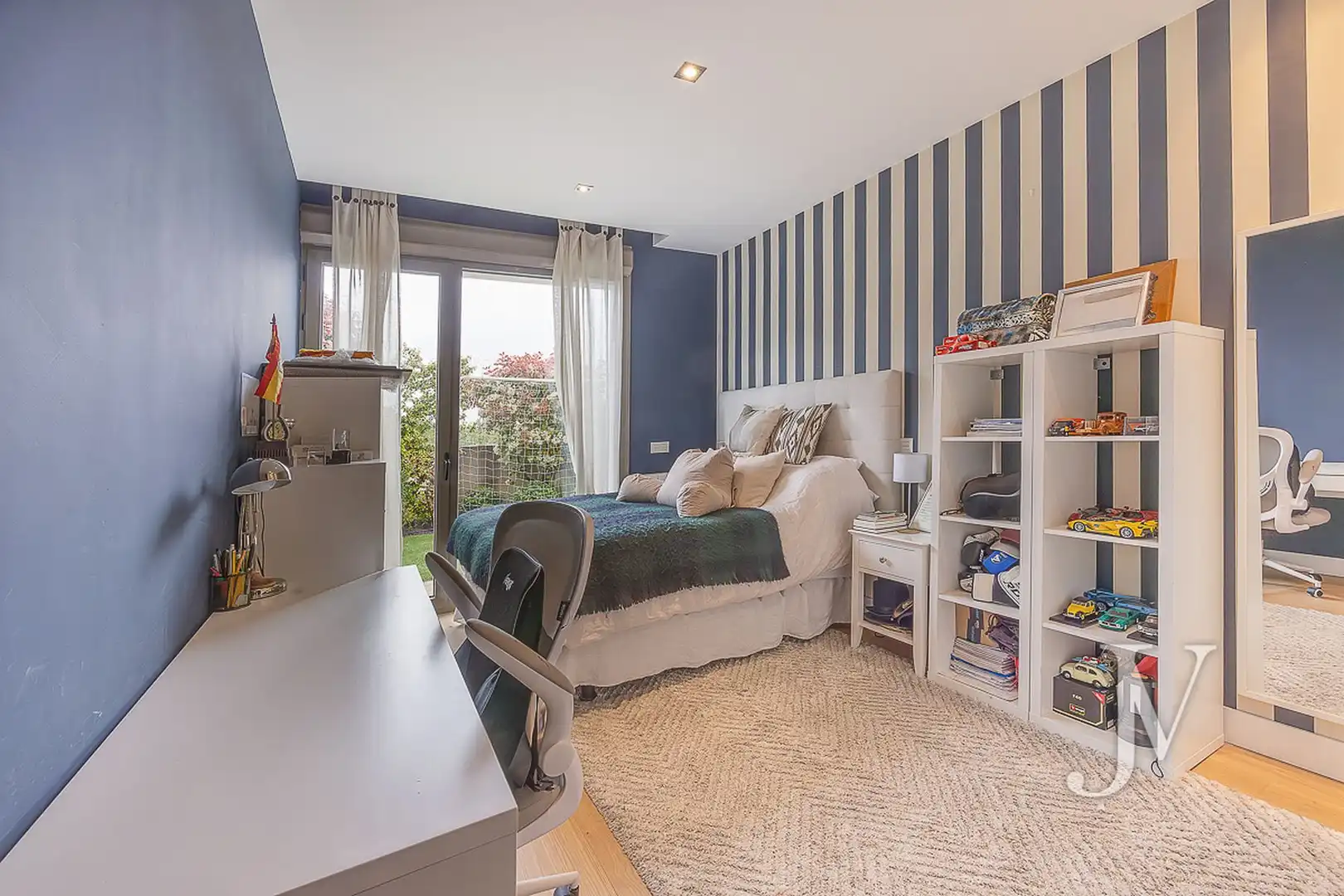 Bedroom of Houses for sale in Madrid  with Air Conditioner, Heating and Private garden