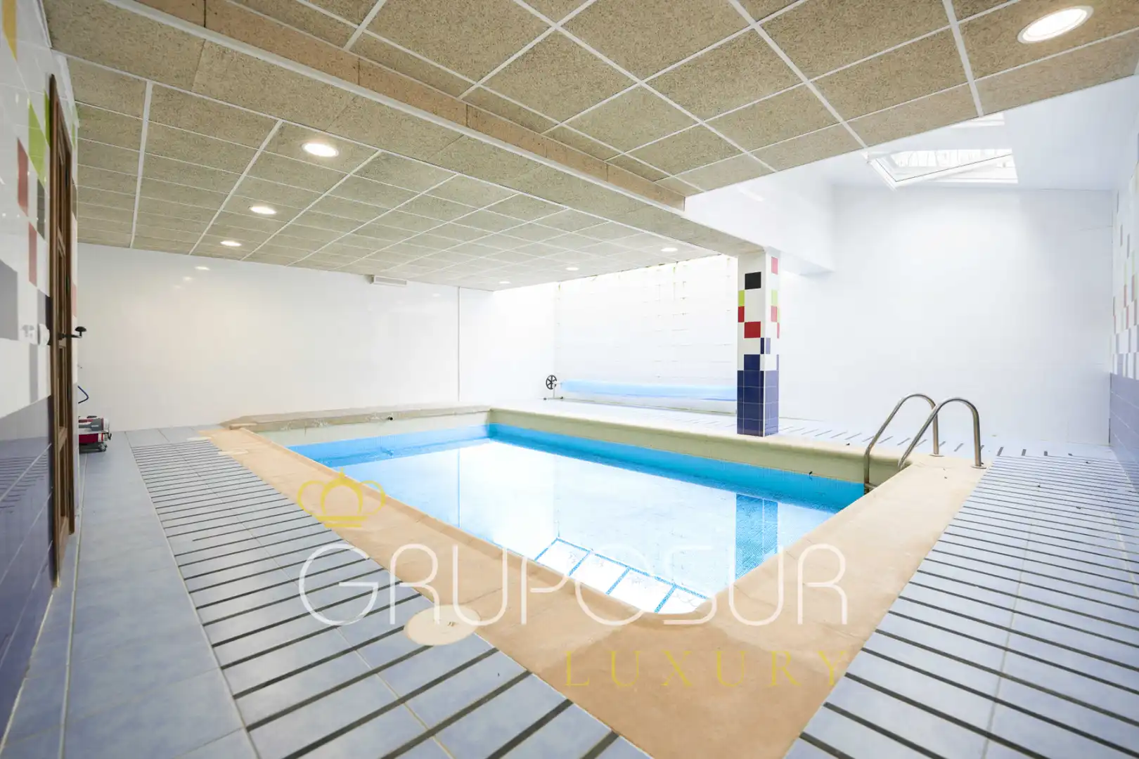Piscina de Casa o xalet en venda en Boecillo amb Aire condicionat, Calefacció i Jardí privat