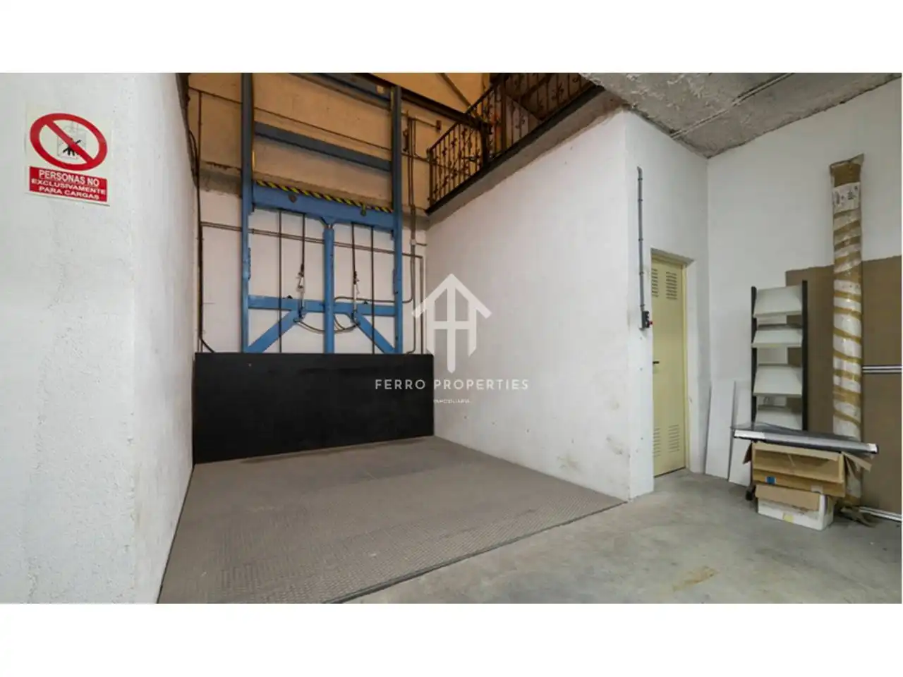 Nave industrial en venta en Calle Juncos, Poniente