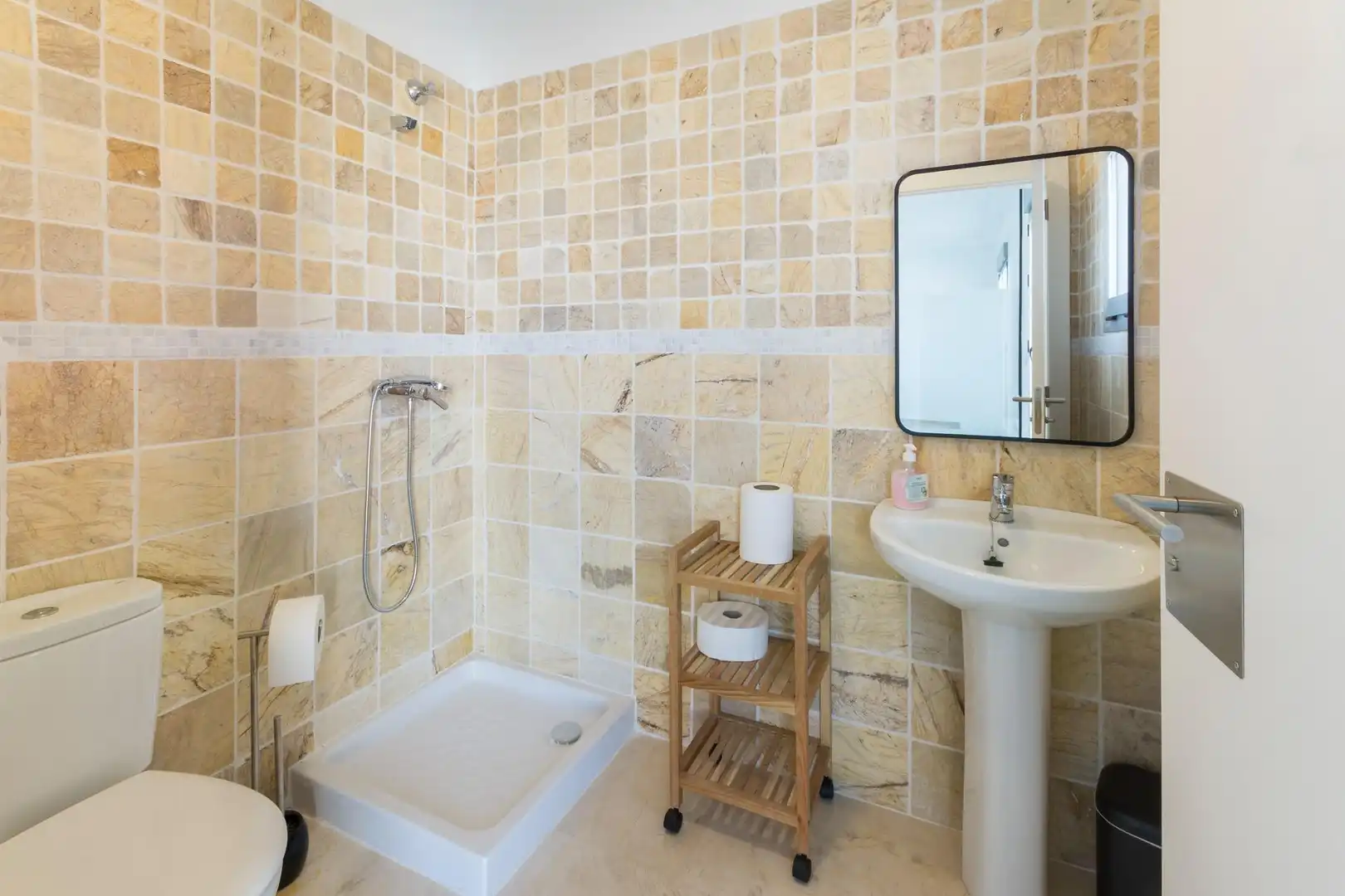 Baño de Oficina de alquiler en Gandia con Aire acondicionado, Calefacción y Terraza