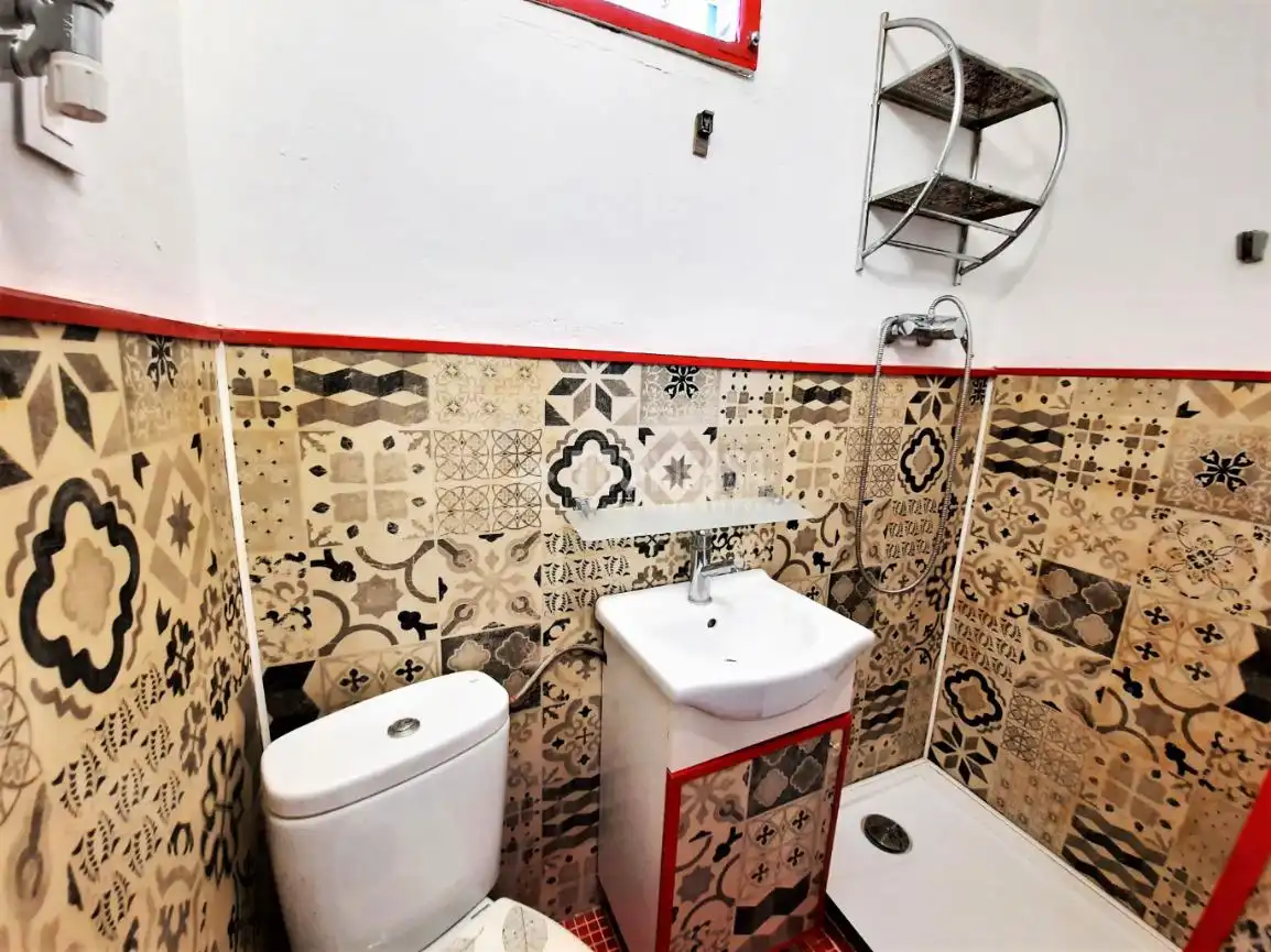 Badezimmer von Gebäude zum Verkauf in Zaragoza