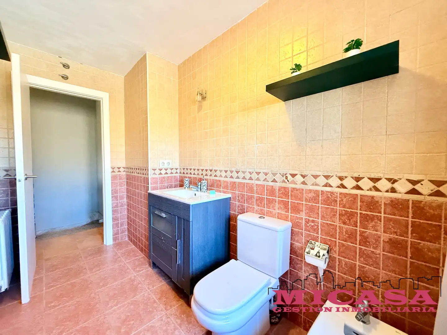 Baño de Casa adosada en venta en Illescas con Aire acondicionado, Calefacción y Jardín privado