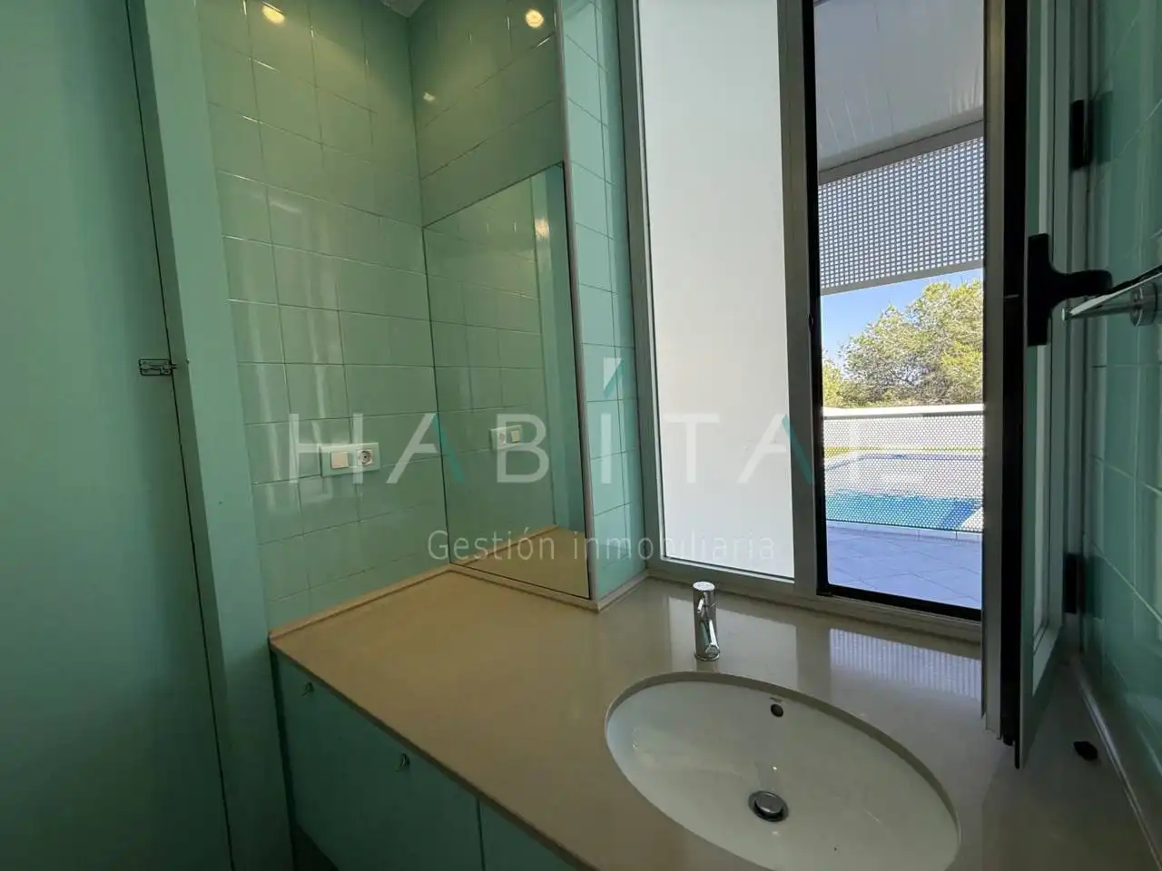 Badezimmer von Country house zum Verkauf in Pilar de la Horadada mit Klimaanlage, Privatgarten und Terrasse