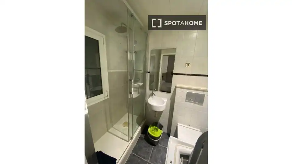 Room in Dreta de l'Eixample