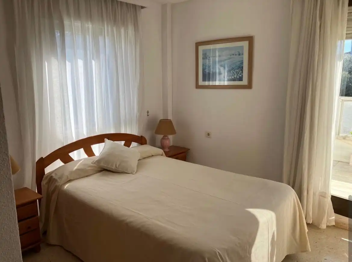 Apartment with pool for sale in Elviria - Cabopino, imagen 8