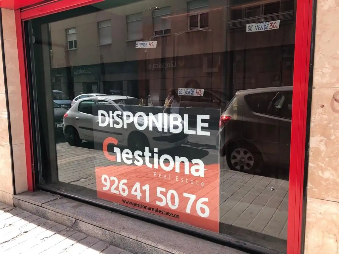 Local comercial en venta en Calle Altagracia