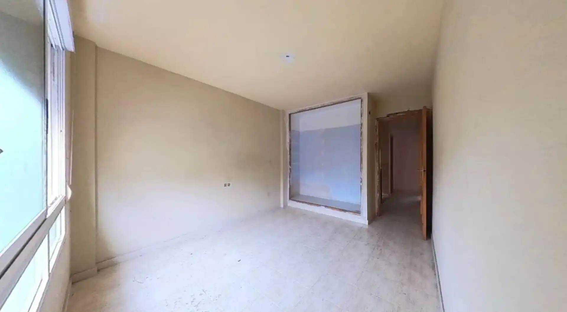 Casa adosada en venta en Gandia con Terraza