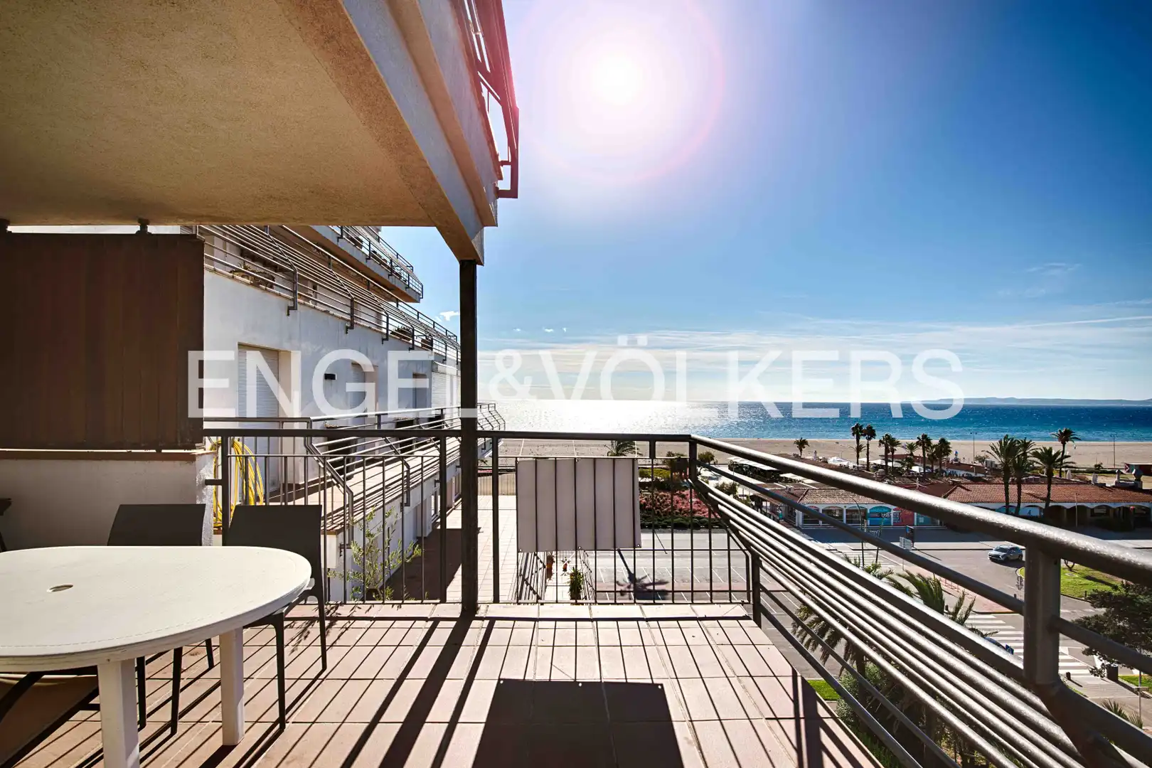 Appartement compact avec ascenseur à vendre à Carrer Salins 1 Línea