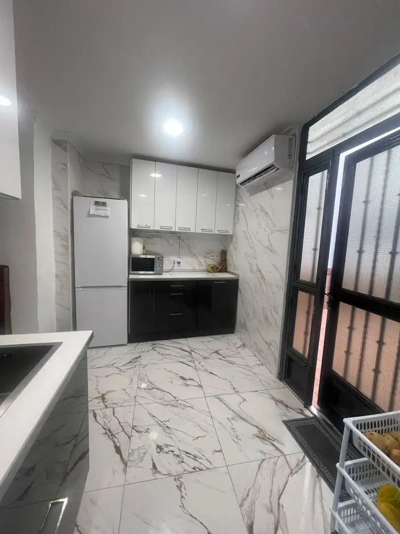 Kitchen of Houses for sale in Alzira  with Air Conditioner, Terrace and Furnished