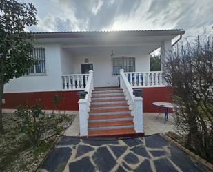 Exterior view of House or chalet for sale in Escalona  with Heating, Private garden and Terrace