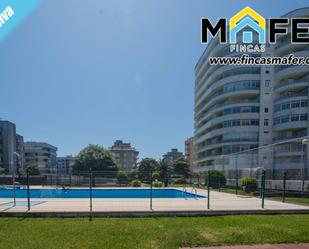 Swimming pool of Flat for sale in Laredo  with Heating, Parquet flooring and Terrace