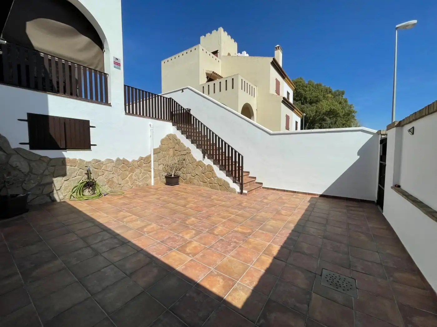 Terrassa de Casa adosada en venda en Sanlúcar de Barrameda amb Aire condicionat