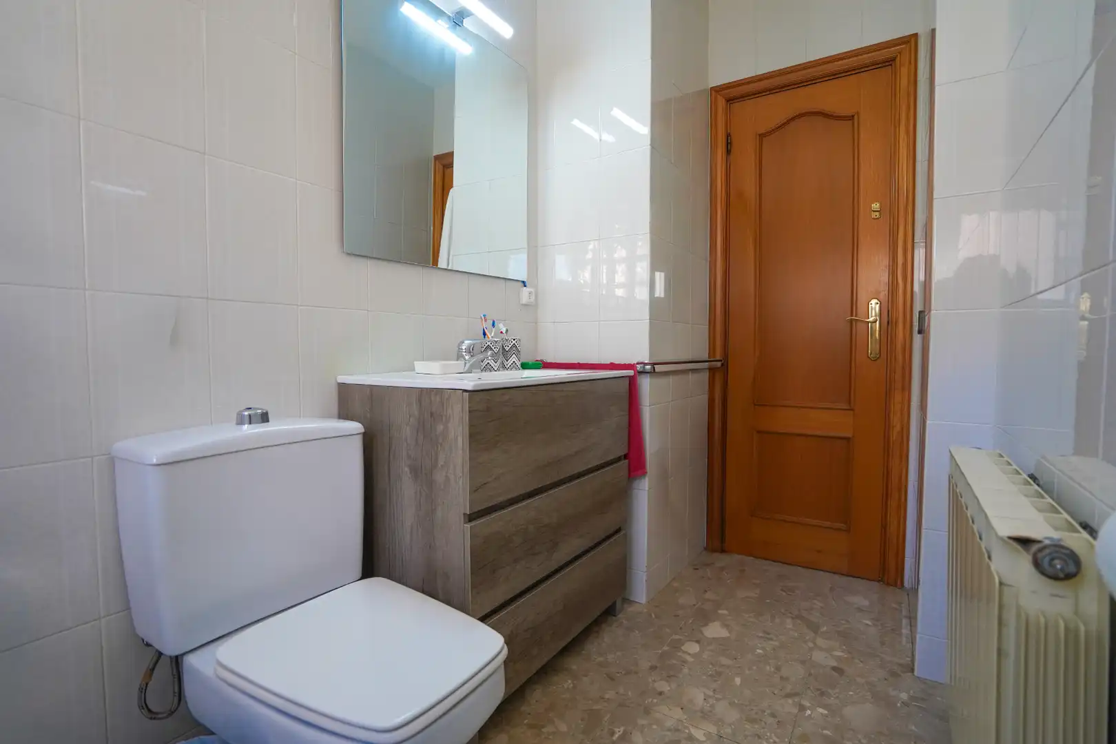 Bany de Casa o xalet en venda en Tarragona amb Aire condicionat, Calefacció i Jardí privat