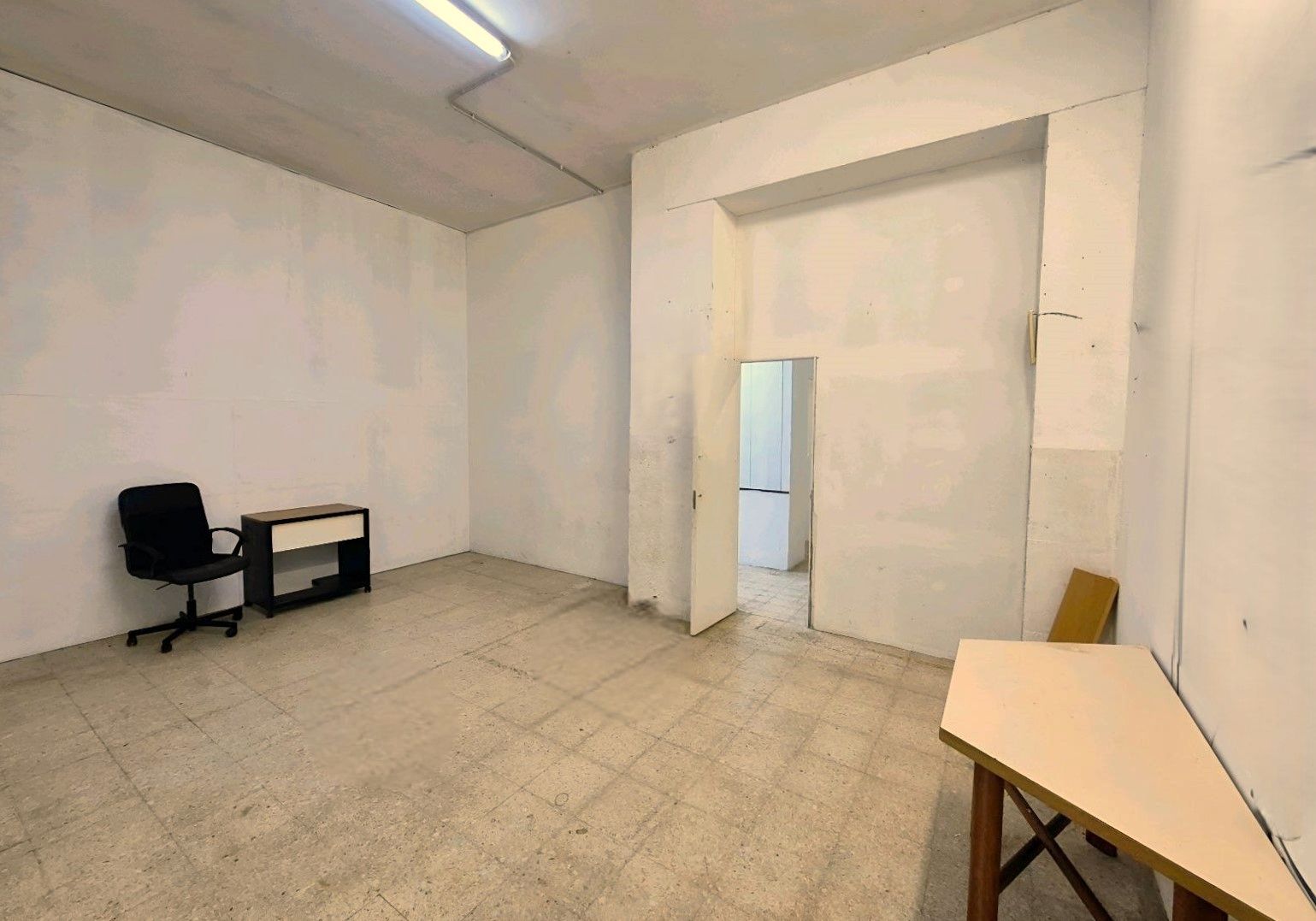 Oficina de lloguer en Santa Coloma de Gramenet amb Internet