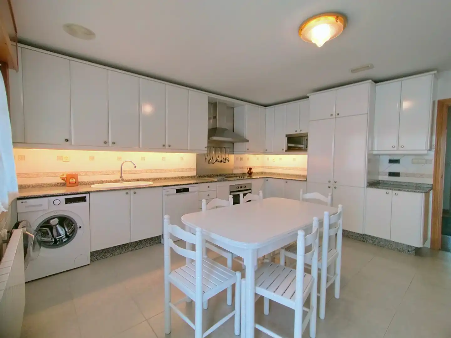 Kitchen of Houses for rent in Sada (A Coruña)  with Heating, Furnished and Oven