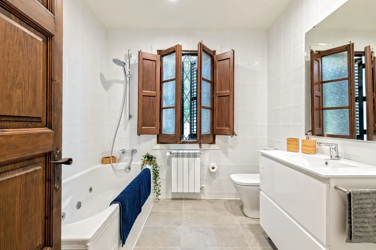 Bathroom of Houses for sale in Palafrugell  with Heating, Terrace and Swimming Pool