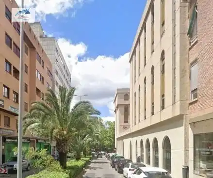 Pis amb ascensor en venda a Calle CATEDRATICO ANTONIO SILVA