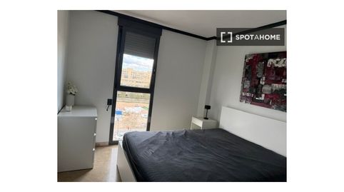 Foto 3 de Piso de alquiler en Nou Benicalap, Valencia Capital