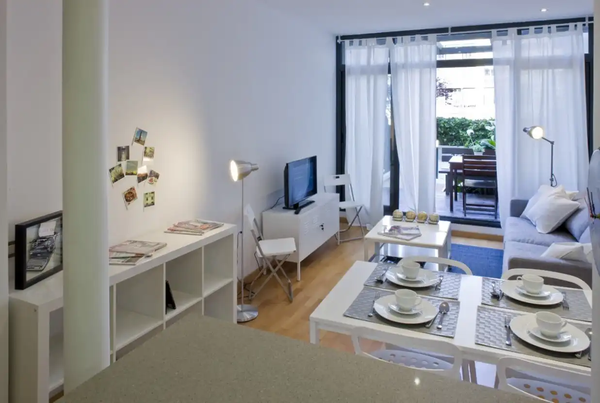Pis amb jardí en venda a Carrer de Roger de Llúria, imagen 4