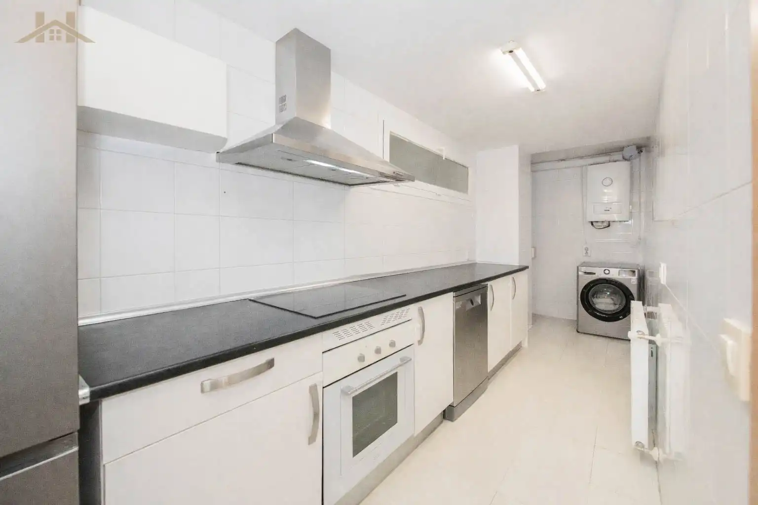 Cocina de Piso en venta en Loeches con Aire acondicionado, Calefacción y Jardín privado