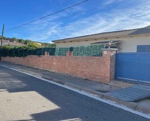 Exterior view of Single-family semi-detached for sale in El Vendrell