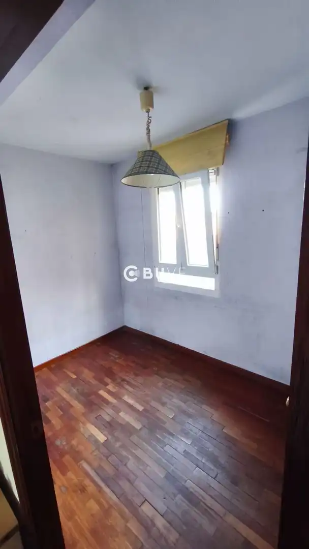 Habitación de Piso en venta en León Capital  con Terraza y Trastero