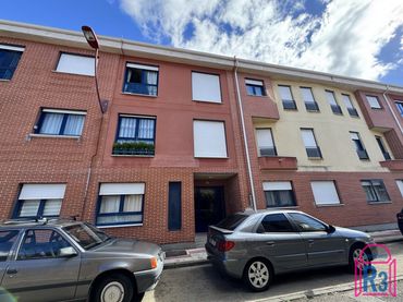 Flat for sale in Jazmín