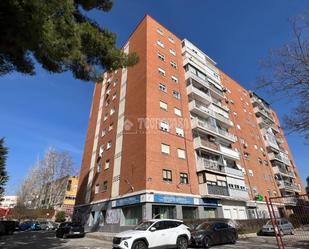 Exterior view of Premises for sale in  Madrid Capital