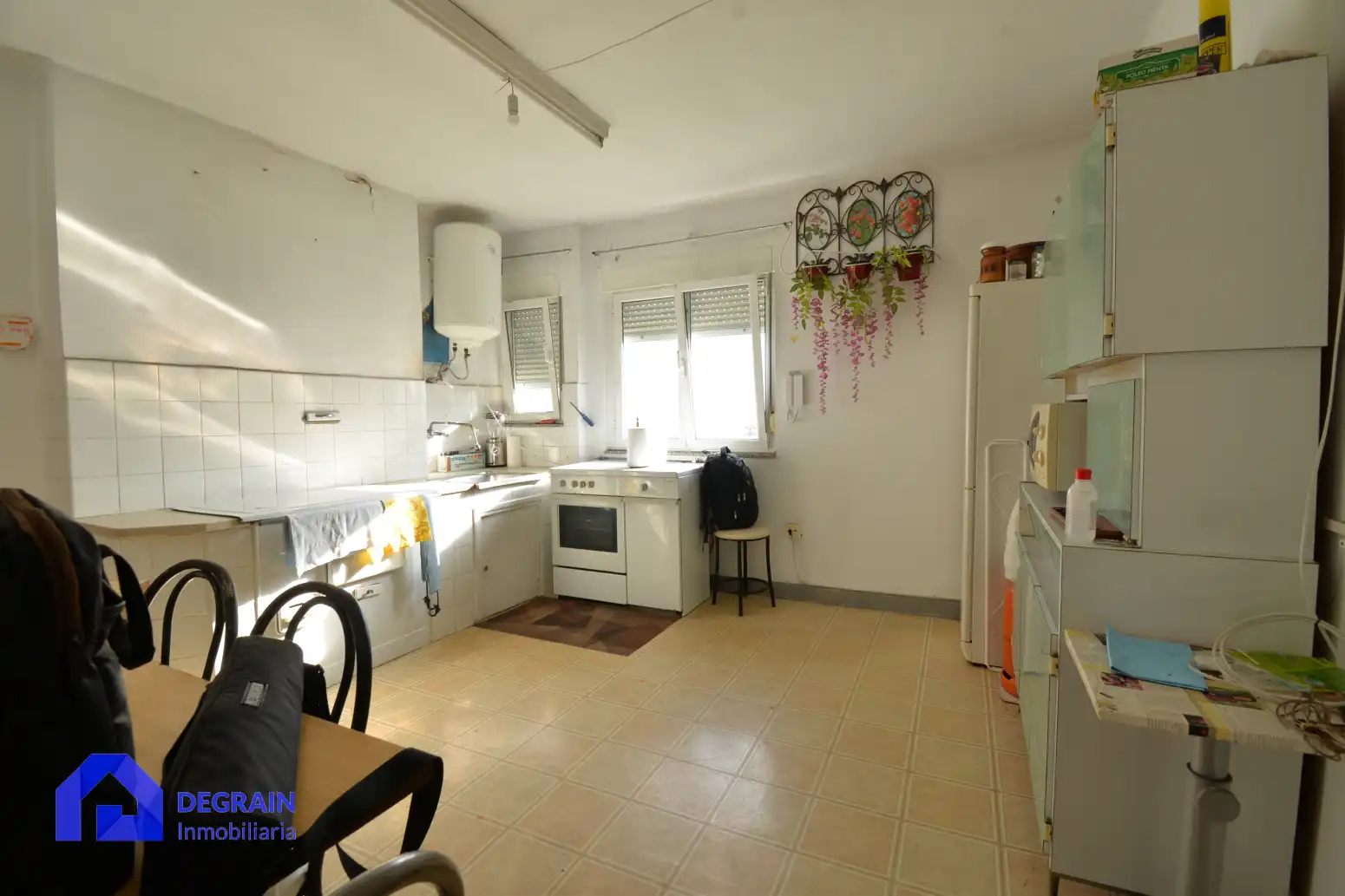 Cocina de Piso en venta en Oviedo  con Terraza