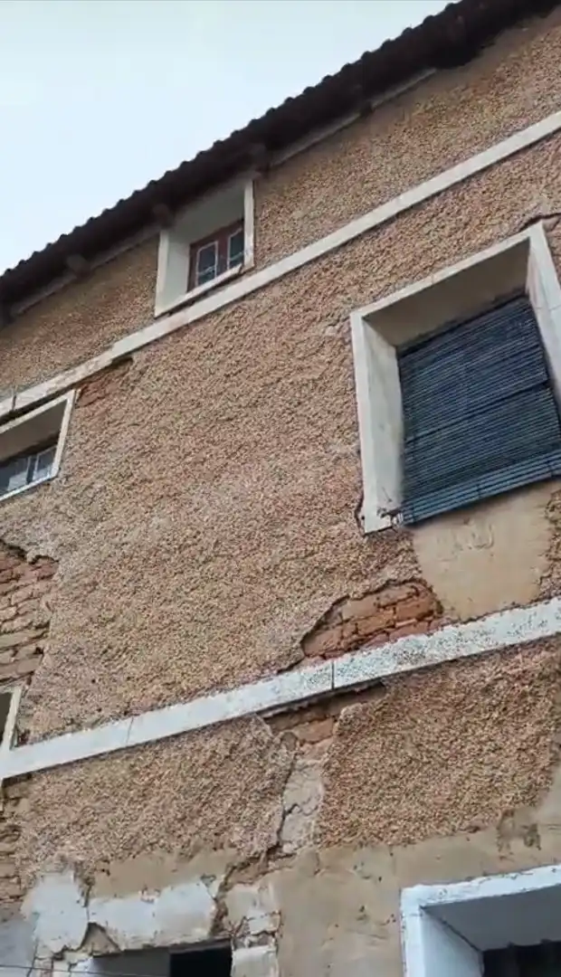 Vista exterior de Finca rústica en venda en Melgar de Fernamental amb Jardí privat i Moblat