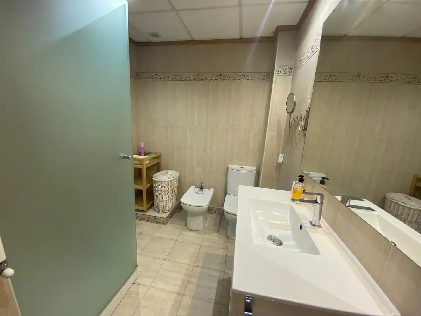 Bany de Pis de lloguer en Albacete amb Aire condicionat, Calefacció i Parquet