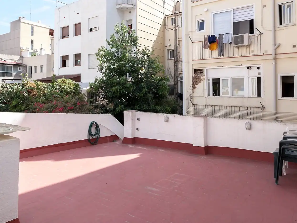 Bajo con ascensor en venta en Carrer de Violant d'Hongria Reina d'Aragó 170, imagen 15
