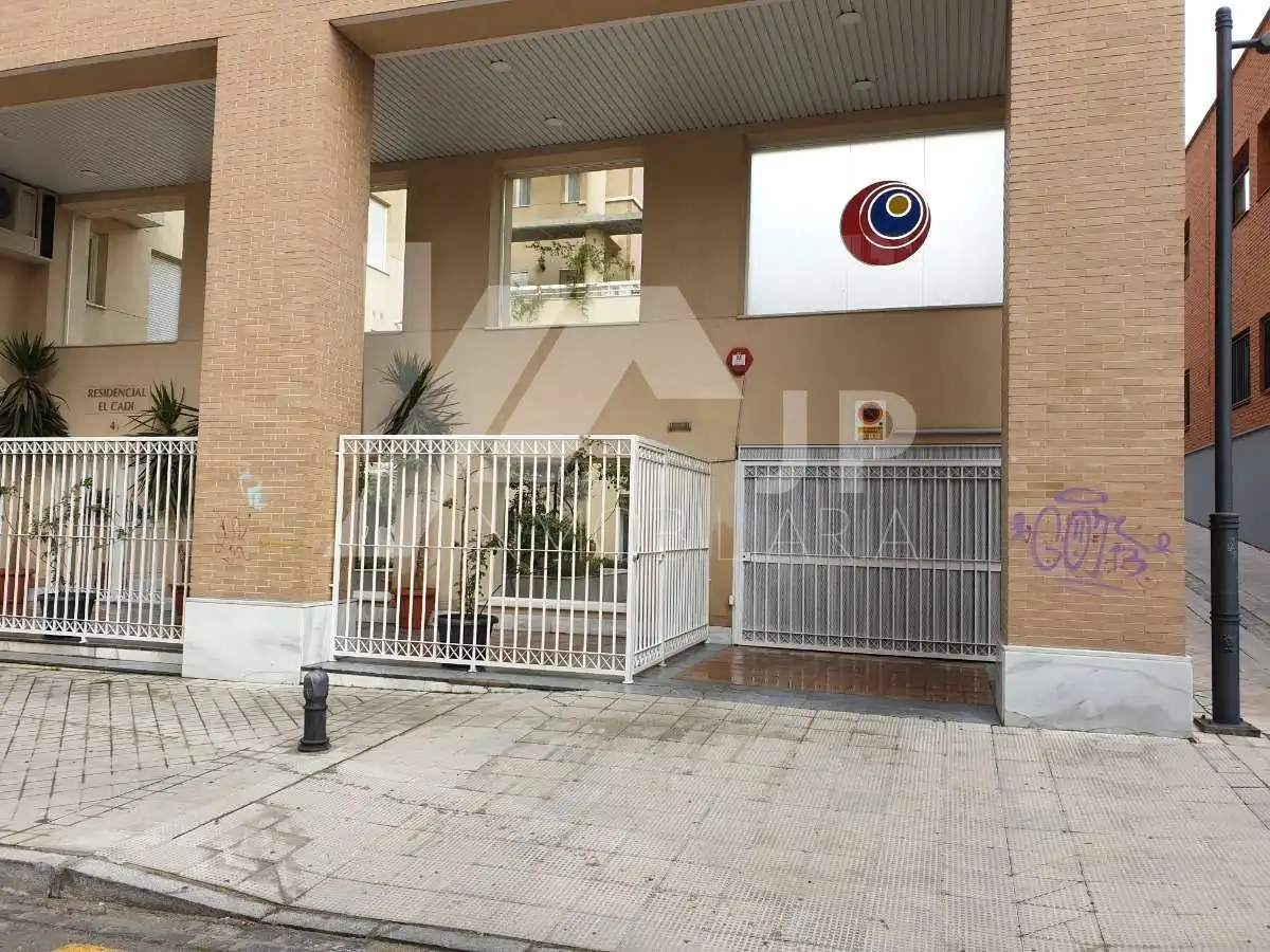 Apartamento de alquiler en Calle Don Emilio Durán Durán, Plaza de Toros