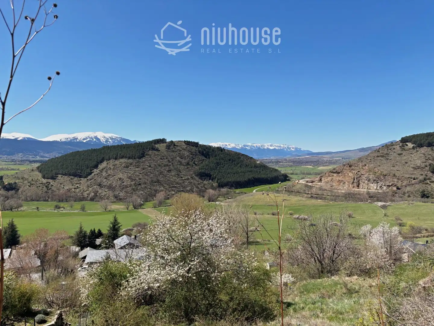 Residential land for sale in Estavar